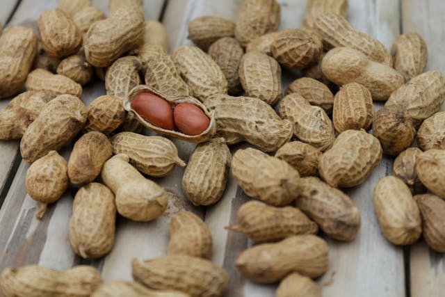 How to Manage Food Allergies Safely and Effectively