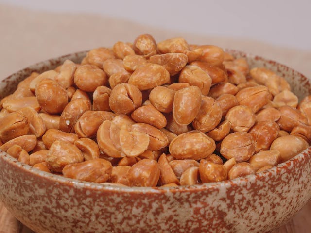 How to Manage Food Allergies Safely and Effectively